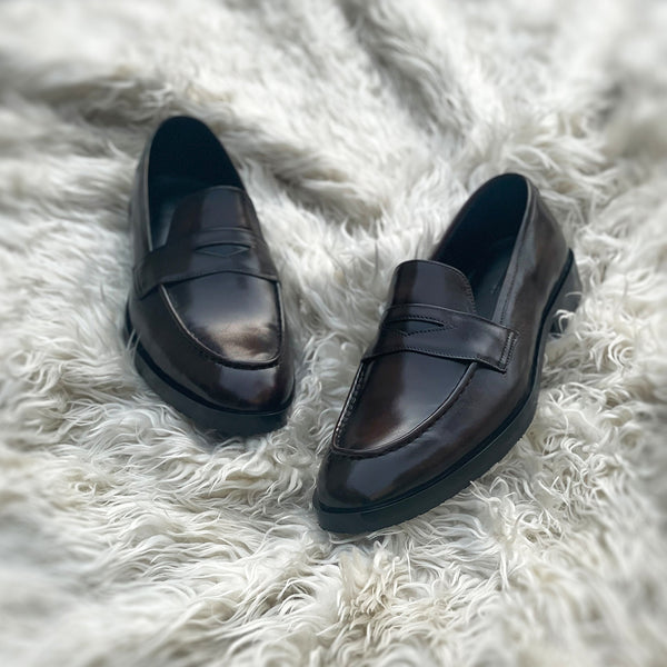 Alonso - Meticulously hand crafted penny loafer in the very beautiful Timber patina