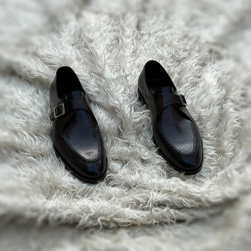 Dorian - Single Monk-strap with intricate hand-stitch detailing on the apron. Finished in the masterful Burnt Oak patina mimicking museum calf effect on the surface of the shoe.