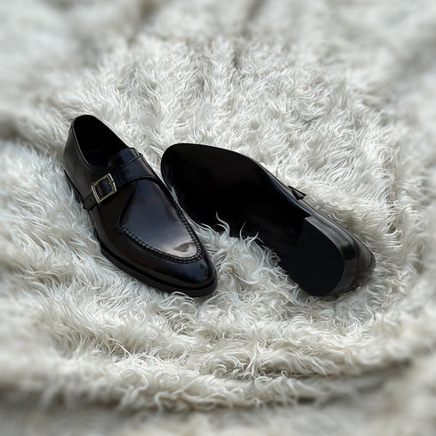 Dorian - Single Monk-strap with intricate hand-stitch detailing on the apron. Finished in the masterful Burnt Oak patina mimicking museum calf effect on the surface of the shoe.