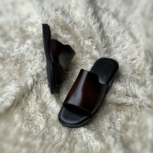Emir - Single component slippers finished in the very beautiful Cinder patina