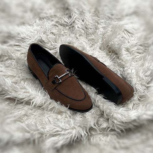 Fulton - Horse-bit loafer made from the finest breathable fabric suede with calf leather apron and top line detailing. Soft inner cow leather lining and "CITY" rubber out-sole