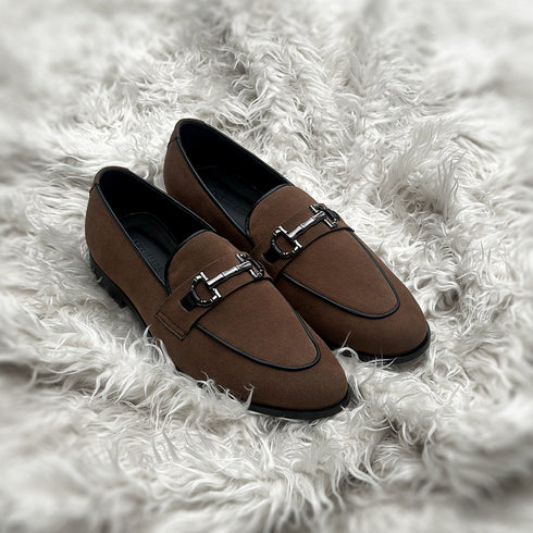 Fulton - Horse-bit loafer made from the finest breathable fabric suede with calf leather apron and top line detailing. Soft inner cow leather lining and "CITY" rubber out-sole