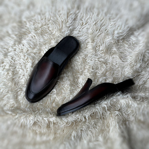 Gabe - Single component Mule with hand-stitch detailing. Made from soft calf leather. Finished in the beautiful Cinder patina