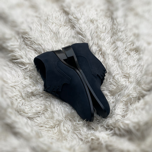 Ian - two component derby made from the finest Suede leather.