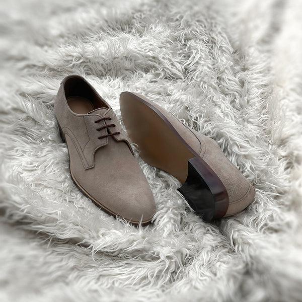 Ian - Two component derby made from the finest suede leather