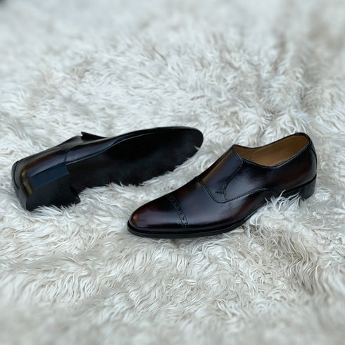 Kaiden A2 - A modern re-imagination of the Cap toe Lazy man with brogue detailing. Finished in the very beautiful Ox-blud patina