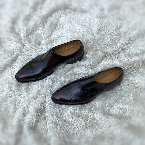 Kaiden A2 - A modern re-imagination of the Cap toe Lazy man with brogue detailing. Finished in the very beautiful Ox-blud patina