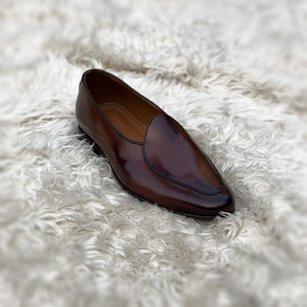 Dimitri - Belgian loafer in Soft Calf leather. Finished in a beautiful brown patina. Right shoe view