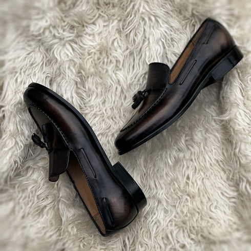 Duncan tassel loafer in Ashen gray patina. Made from the finest crust calf leather