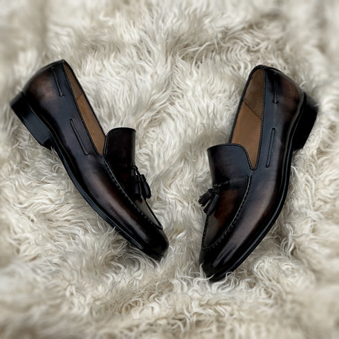 Duncan tassel loafer in Ashen gray patina. Made from the finest crust calf leather