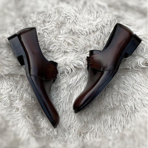 Edward - 2 Eyelet derby made from Soft Calf leather in Mocca reverse patina. Top view