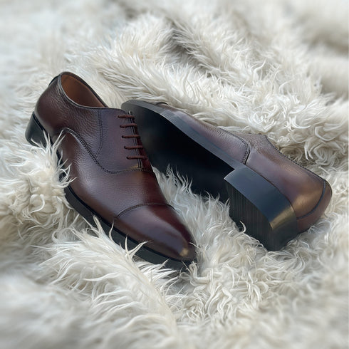 Tyler Ashen Brown - Cap toe Oxford made from the finest, soft tumble Nappa leather. Handcrafted by Artimaes Shoes - Detailed Shot