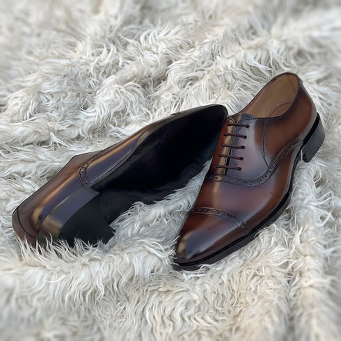Terrance - Semi brogue cap toe Oxford, made from the finest soft Calf leather. Finished in the very beautiful Nutmeg patina