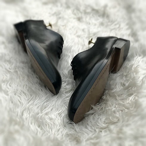 Turner - Whole-cut lace up made from the finest black Calf leather. Full welted vegetable tanned leather sole and stacked leather heel